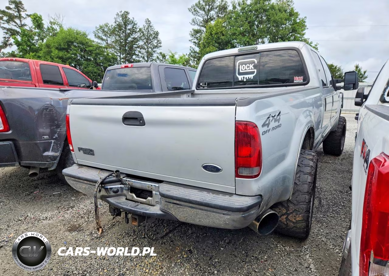 2002 Ford F250 Super Duty VIN:1FTNW21F32EB45817 - 3