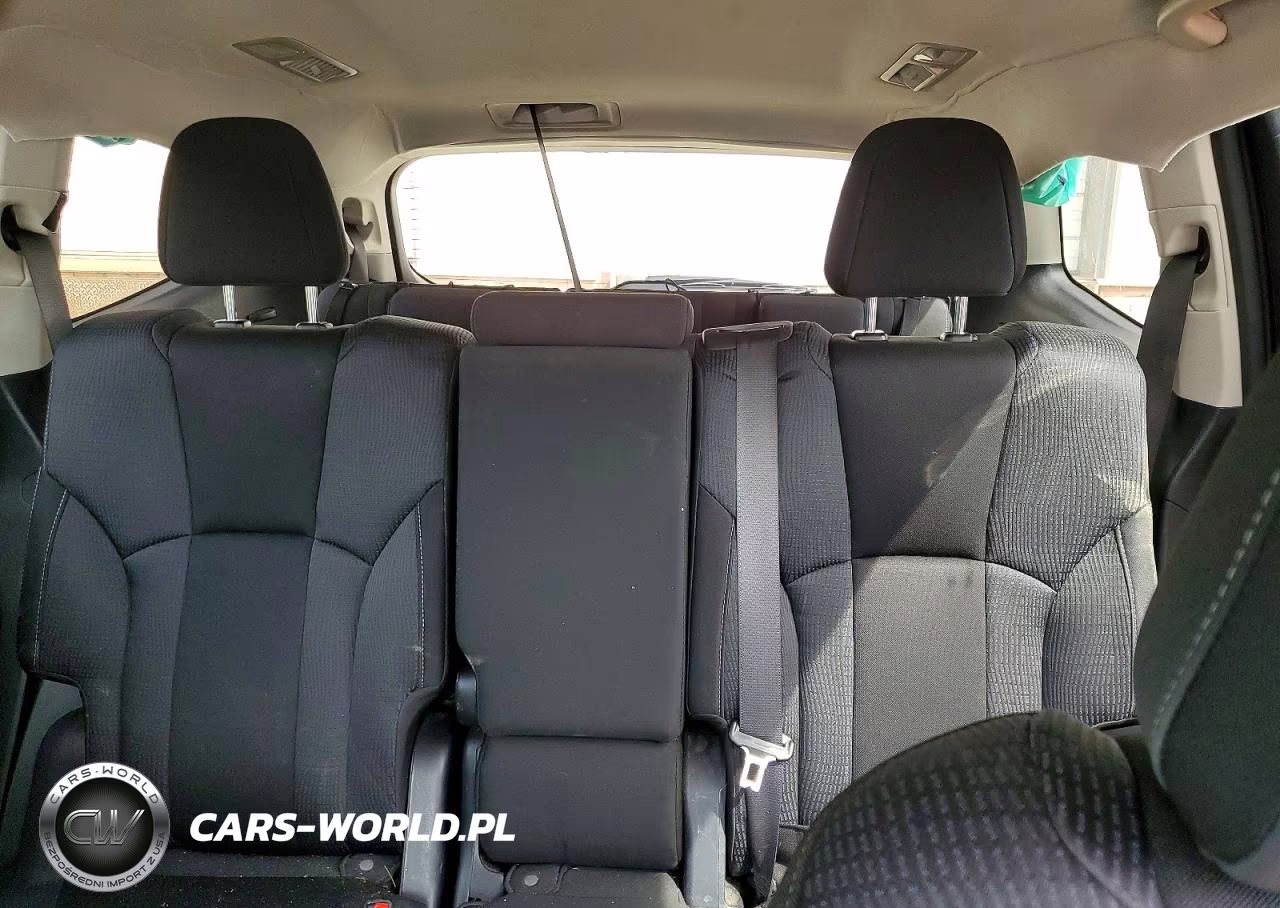 2023 Subaru Ascent Premium VIN:4S4WMACD4P3461645 - 10