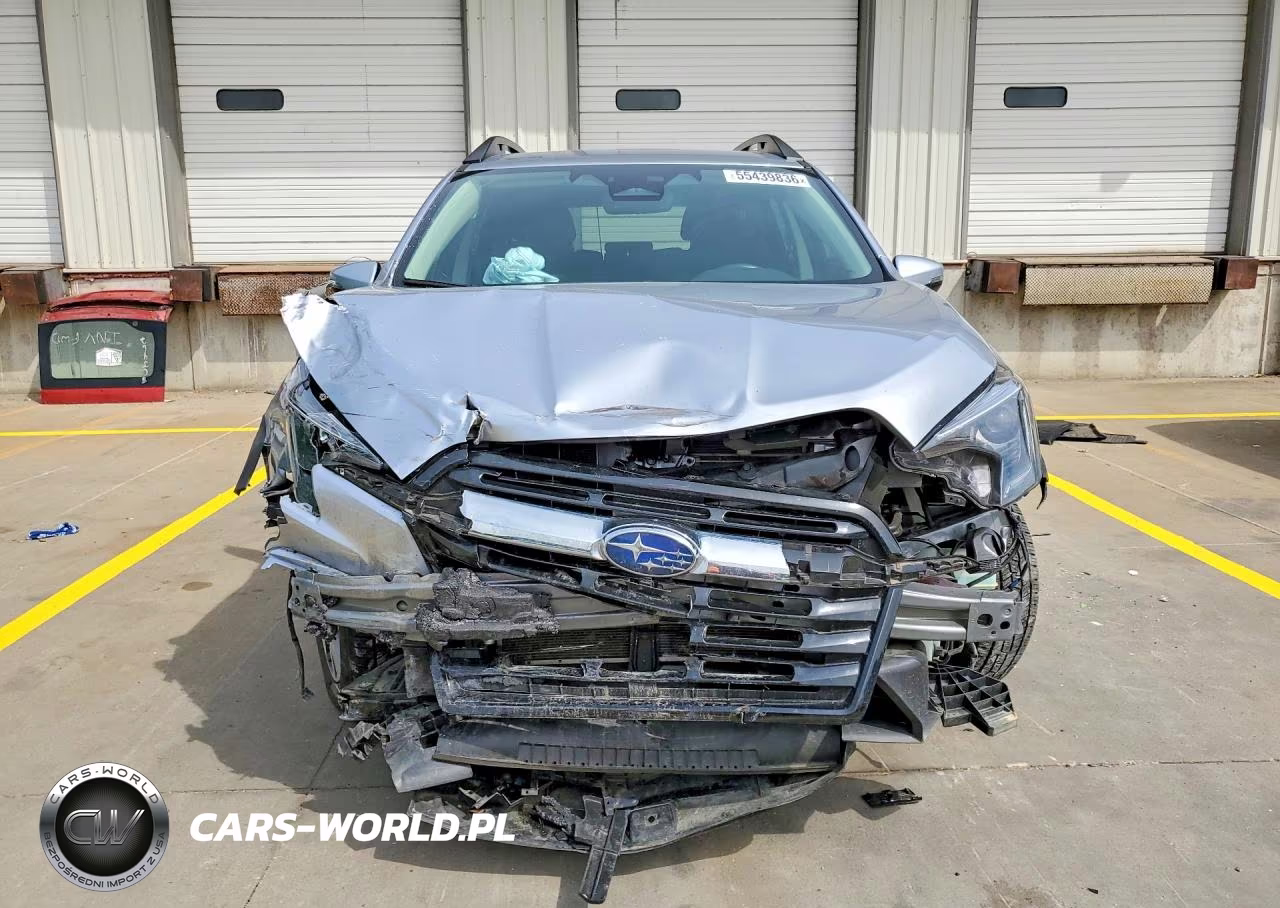 2023 Subaru Ascent Premium VIN:4S4WMACD4P3461645 - 5