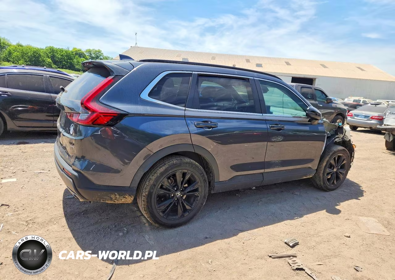 2023 Honda Cr-V Sport Touring VIN:2HKRS6H9XPH802432 - 3