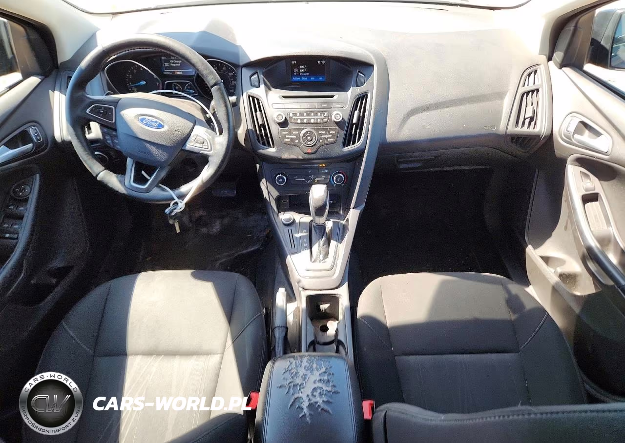 2016 Ford Focus Se VIN:1FADP3F21GL207969 - 8