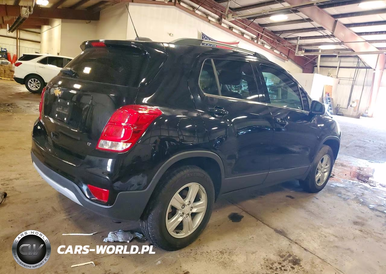 2019 Chevrolet Trax 1Lt VIN:3GNCJPSB3KL271231 - 3