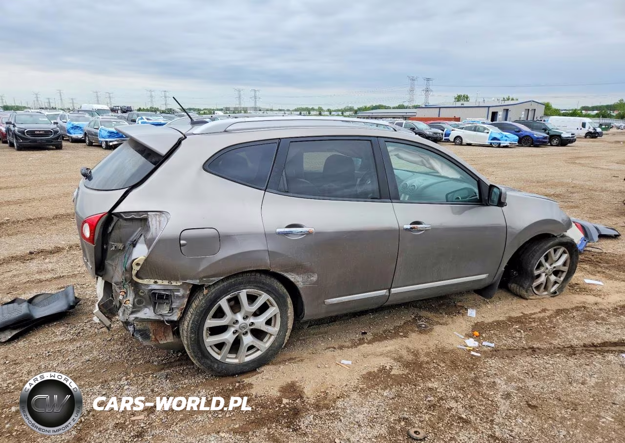 2012 Nissan Rogue S VIN:JN8AS5MV5CW404032 - 3