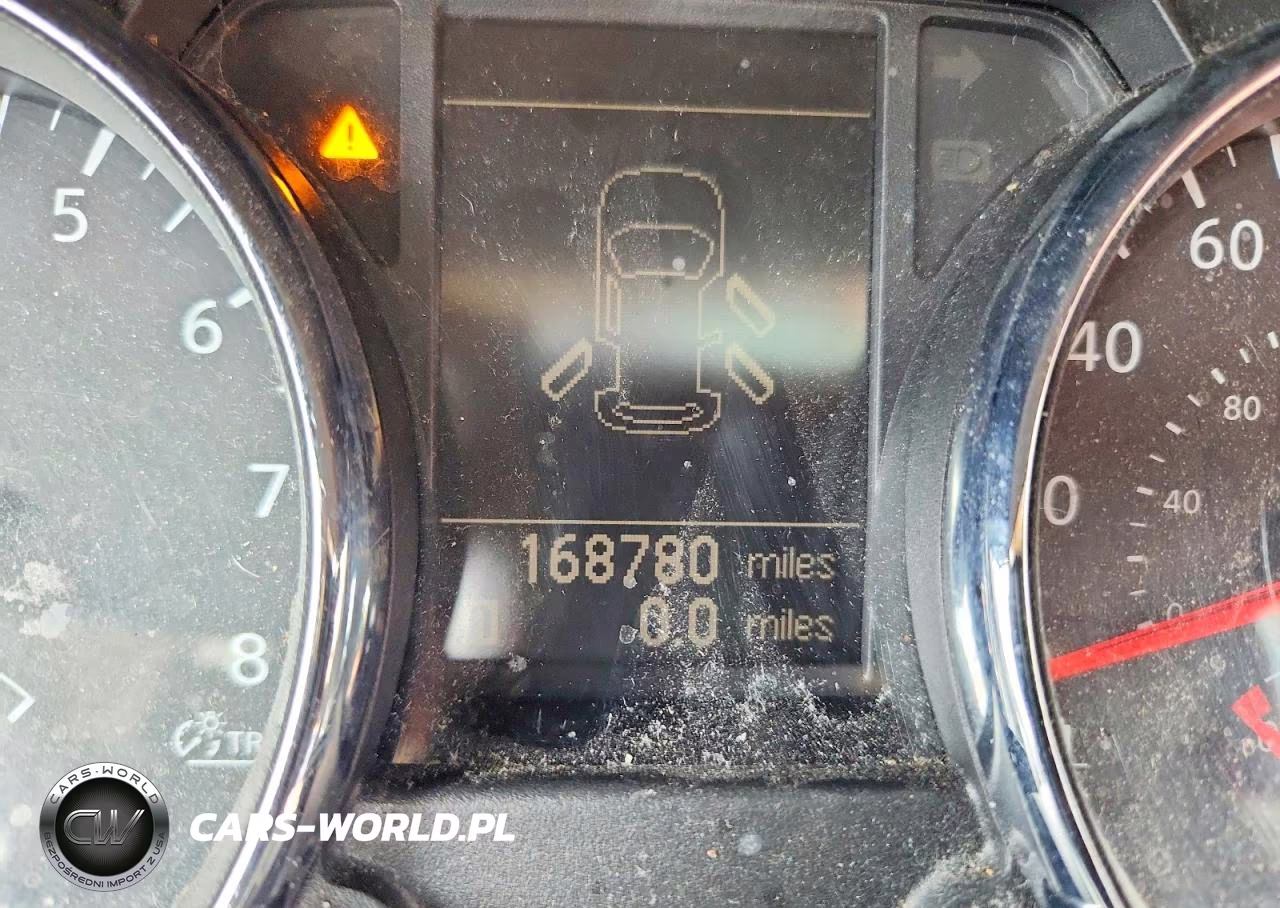 2012 Nissan Rogue S VIN:JN8AS5MV5CW404032 - 9