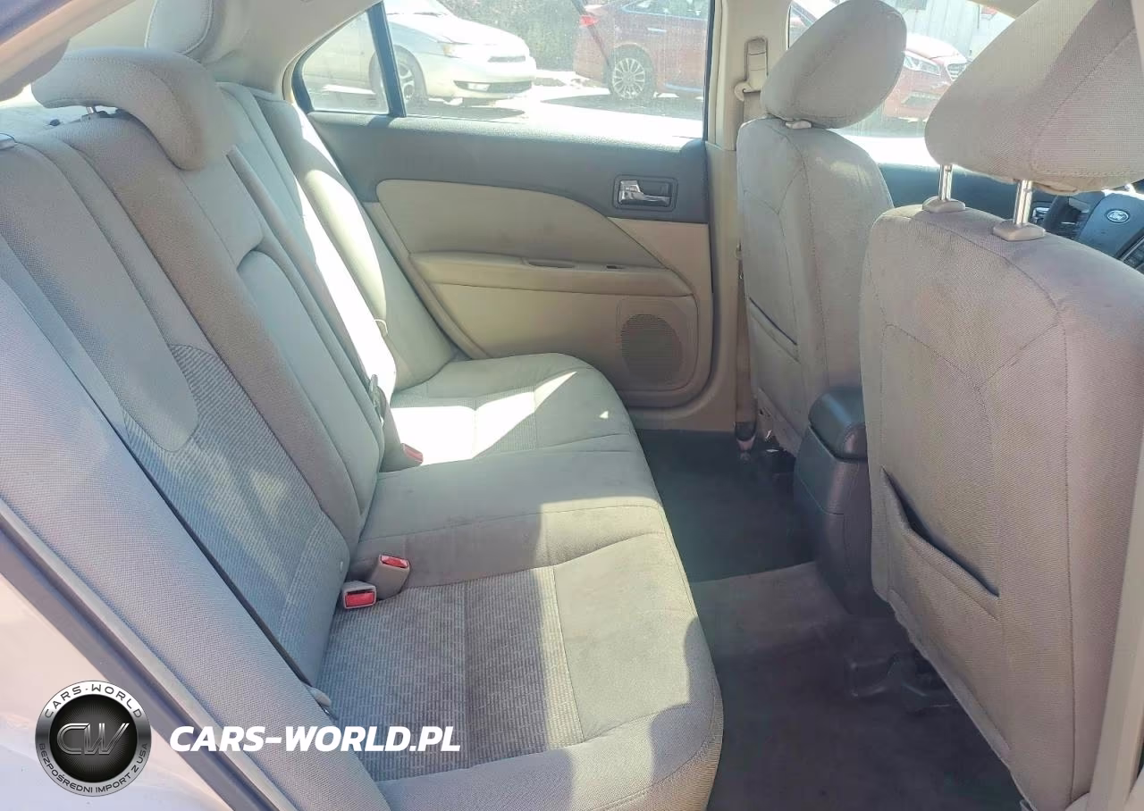 2011 Ford Fusion Se VIN:3FAHP0HA2BR340433 - 10