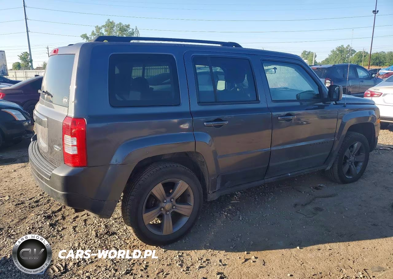2015 Jeep Patriot Latitude VIN:1C4NJRFB8FD280249 - 3