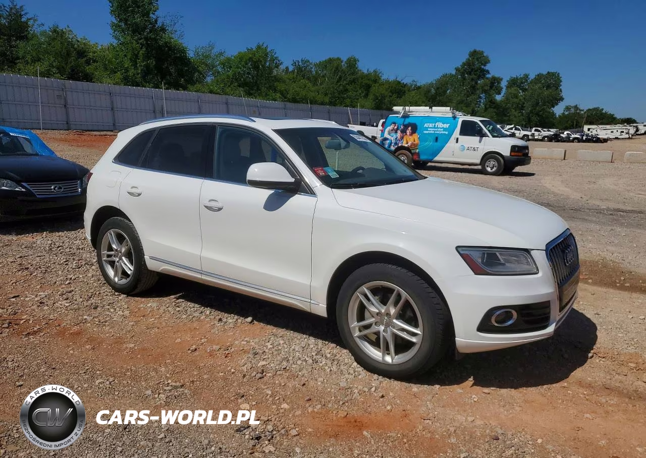 2014 Audi Q5 Premium Plus VIN:WA1LFAFP4EA085815 - 4