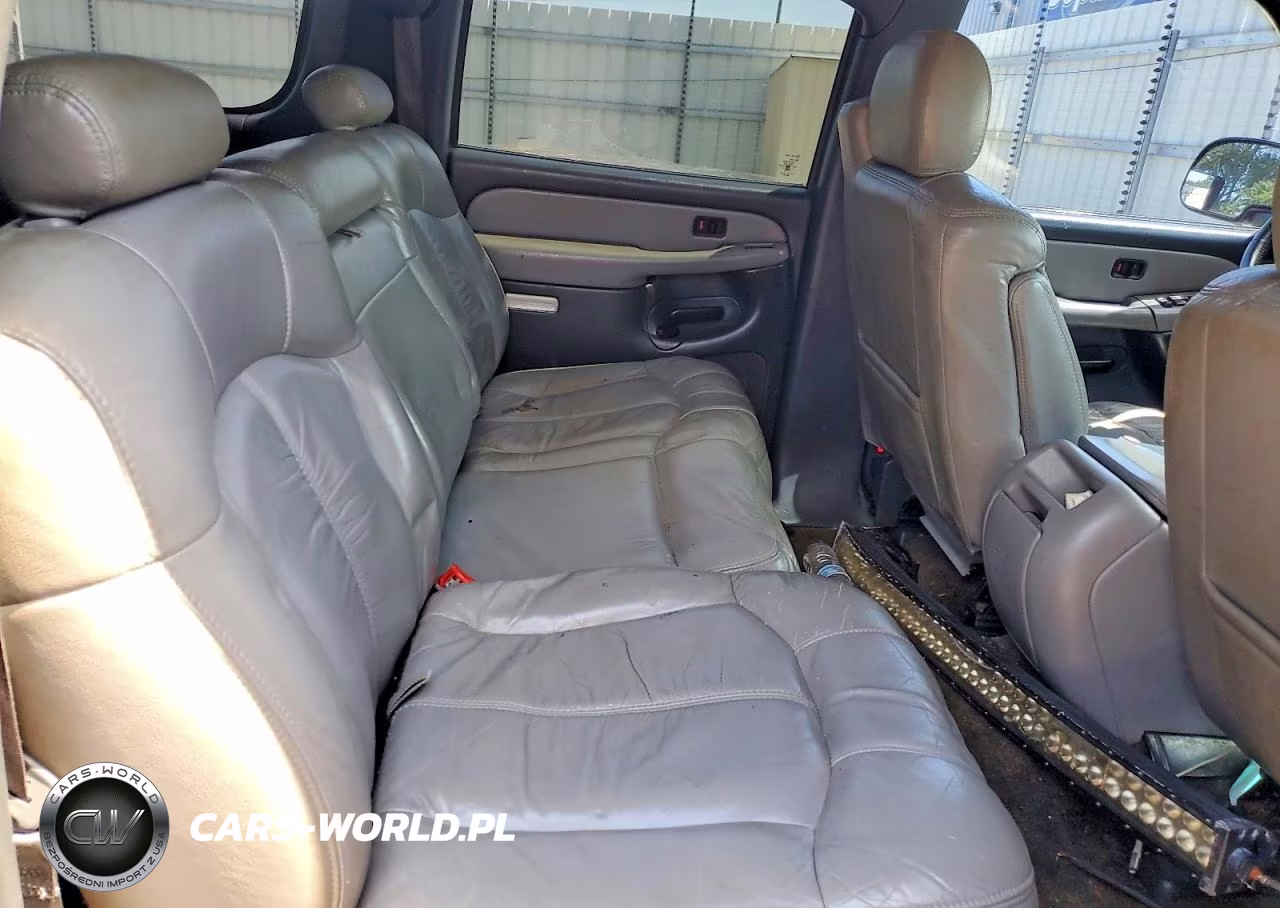 2001 Chevrolet Suburban K1500 VIN:3GNFK16T11G153244 - 11