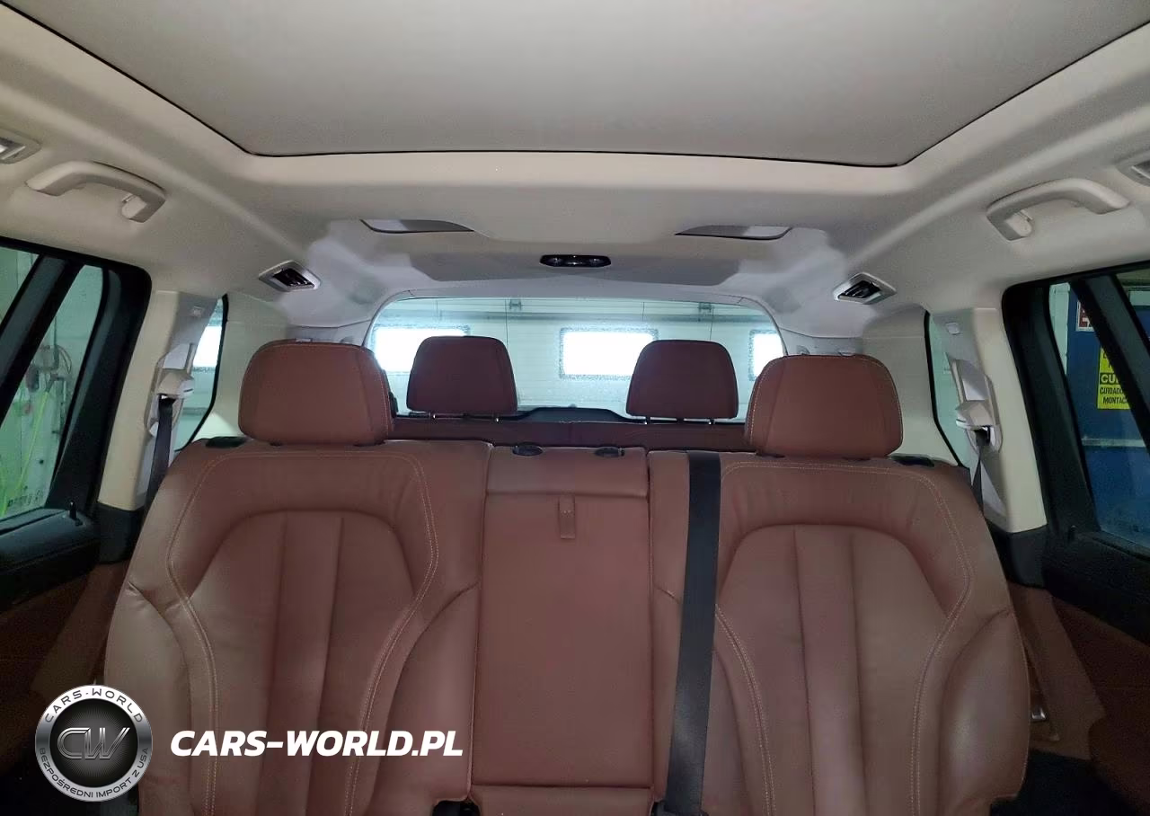 2022 BMW X7 xDrive40I VIN:5UXCW2C06N9K68507 - 10