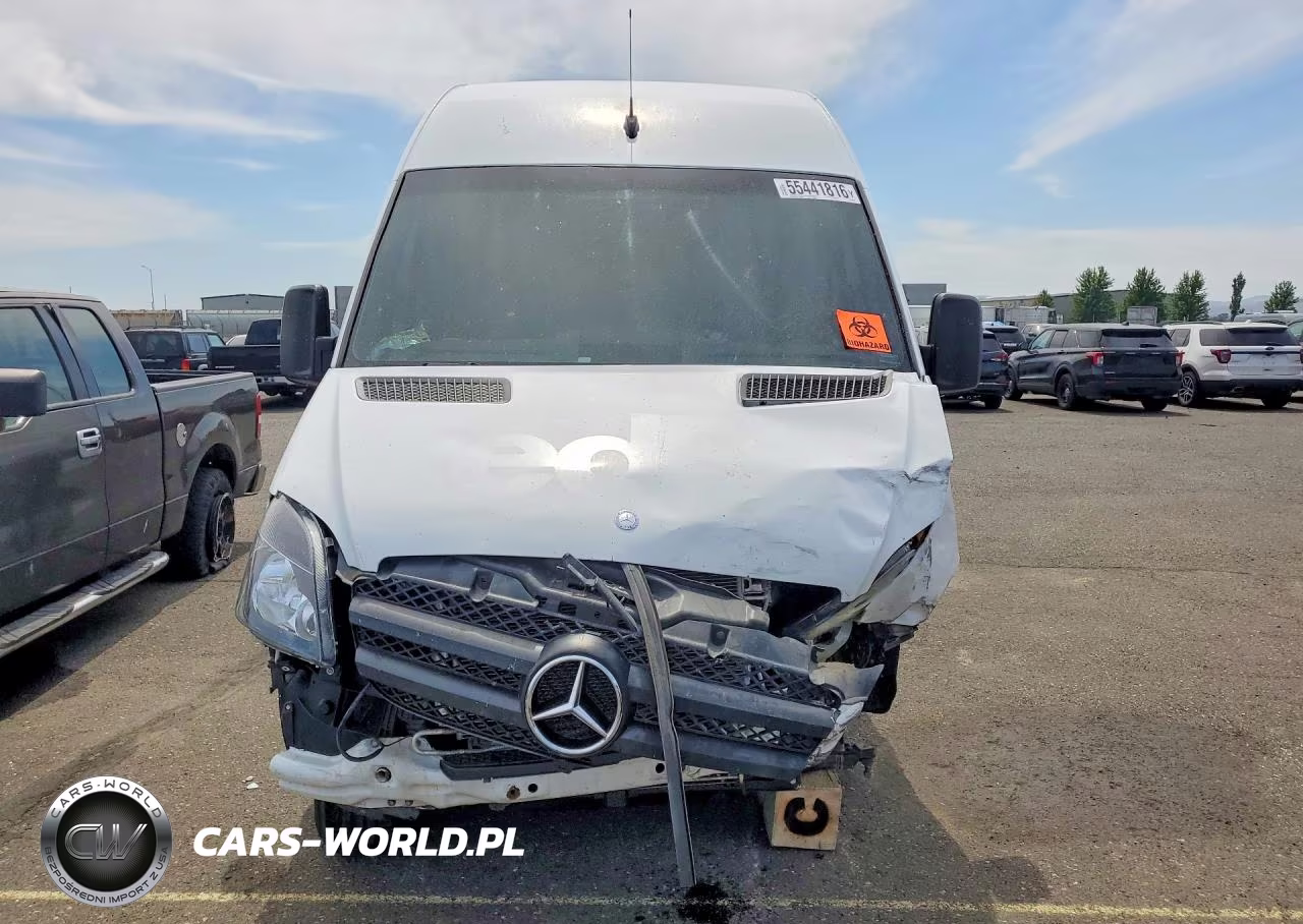 2011 Mercedes Benz Sprinter 2500 Delivery Van VIN:WD3PE8CB1B5600795 - 5