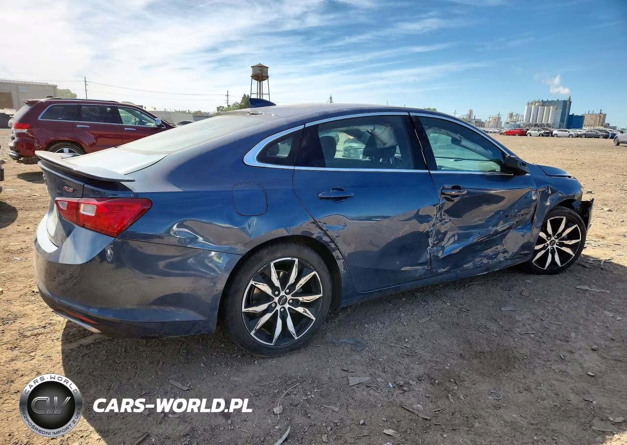 2024 Chevrolet Malibu Rs VIN:1G1ZG5STXRF176337 - 3