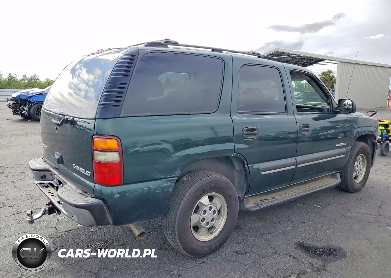 2003 Chevrolet Tahoe C1500 VIN:1GNEC13V03J244196 - 3