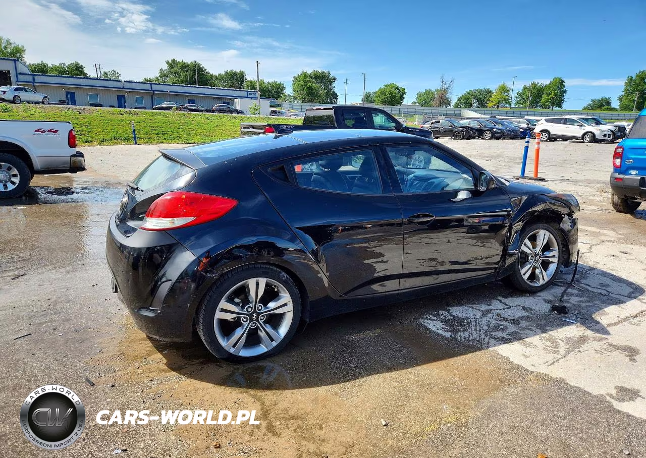 2012 Hyundai Veloster Base VIN:KMHTC6AD2CU074649 - 3
