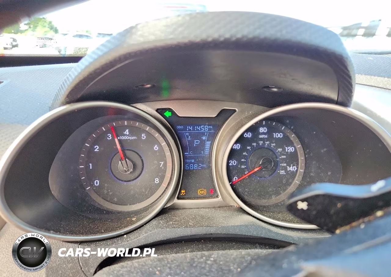 2012 Hyundai Veloster Base VIN:KMHTC6AD2CU074649 - 9