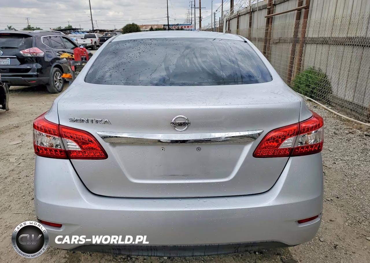 2015 Nissan Sentra S VIN:3N1AB7AP3FY374882 - 6