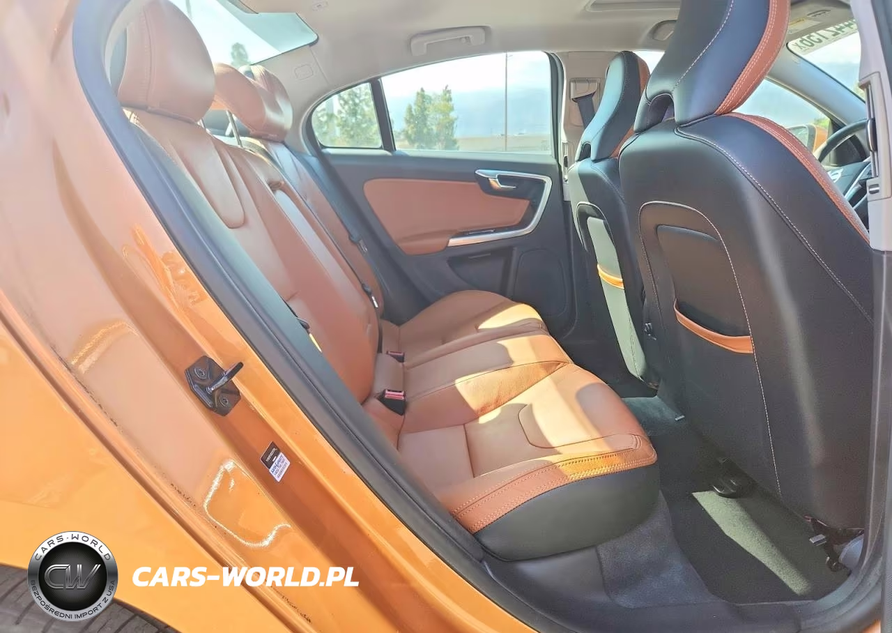 2013 Volvo S60 T5 VIN:YV1612FS1D2201700 - 10