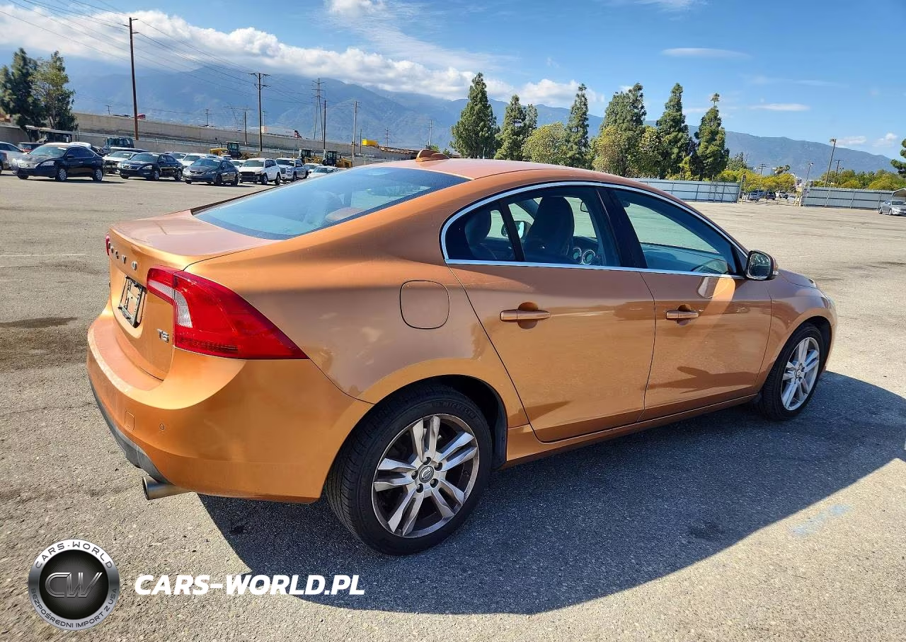 2013 Volvo S60 T5 VIN:YV1612FS1D2201700 - 3