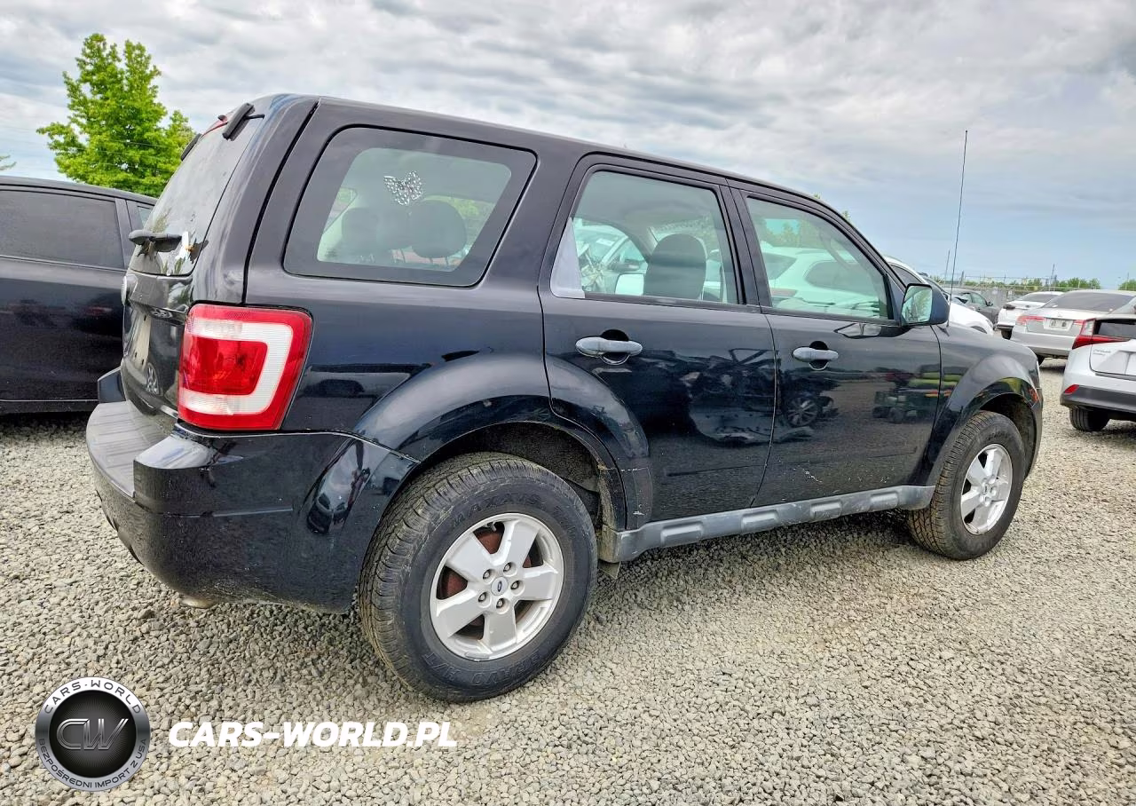 2009 Ford Escape Xls VIN:1FMCU02769KA22772 - 3