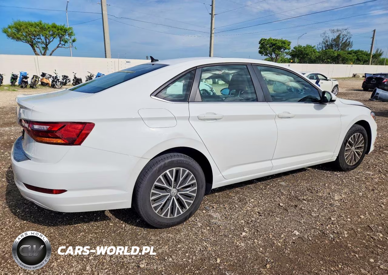 2019 Volkswagen Jetta S VIN:3VWCB7BU5KM243428 - 3