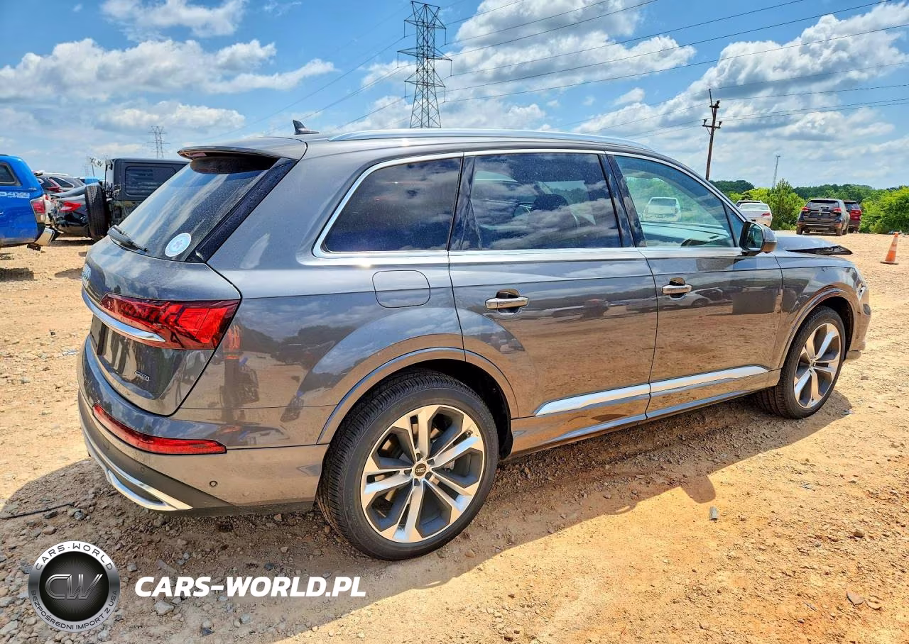 2024 Audi Q7 Premium Plus VIN:WA1LXBF75RD000875 - 3
