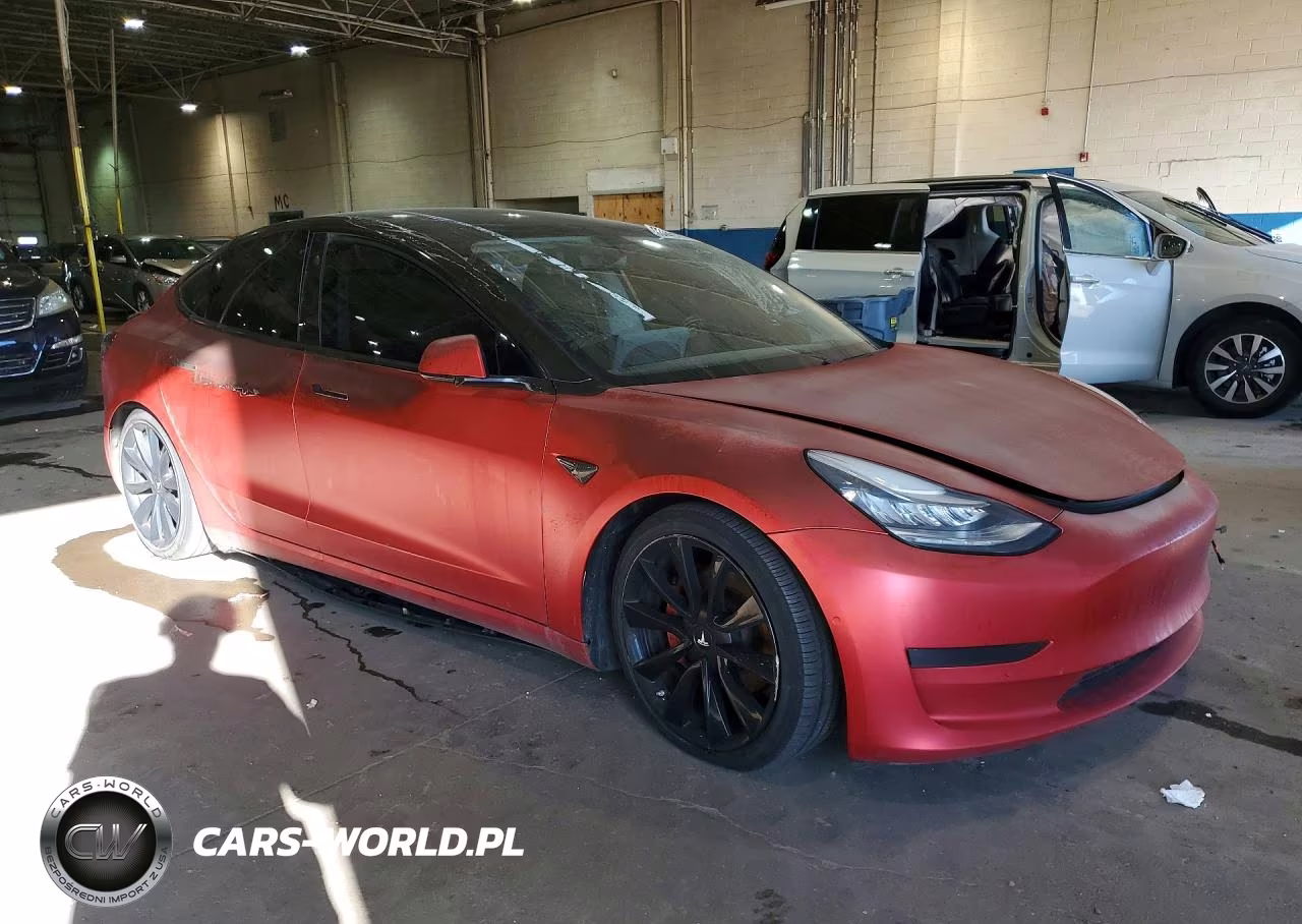 2020 Tesla Model 3 VIN:5YJ3E1EB8LF667046 - 4