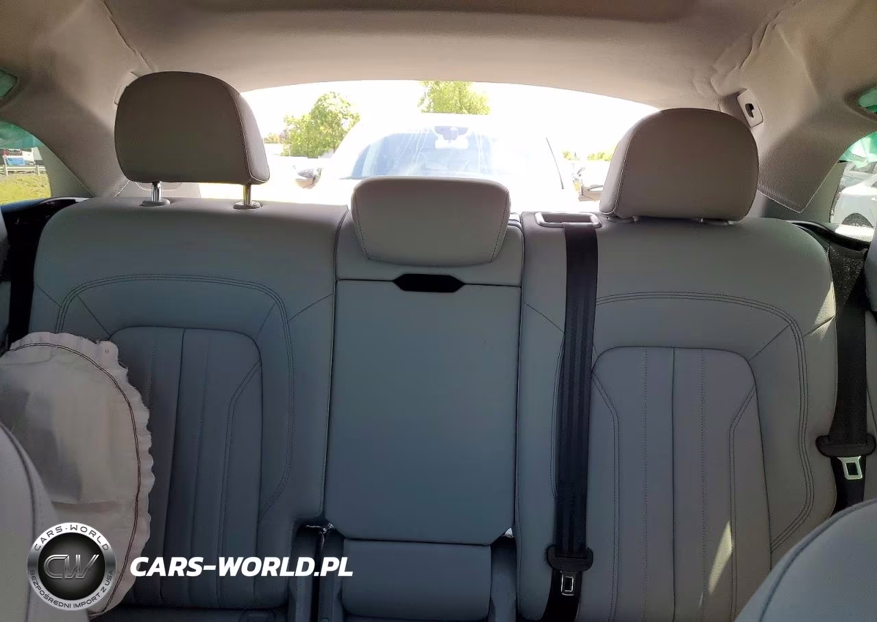 2023 Audi Q5 Premium Plus 45 VIN:WA1EABFY4P2047021 - 10