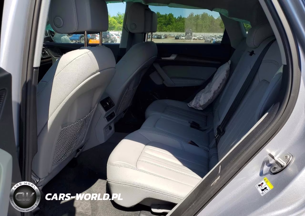 2023 Audi Q5 Premium Plus 45 VIN:WA1EABFY4P2047021 - 11