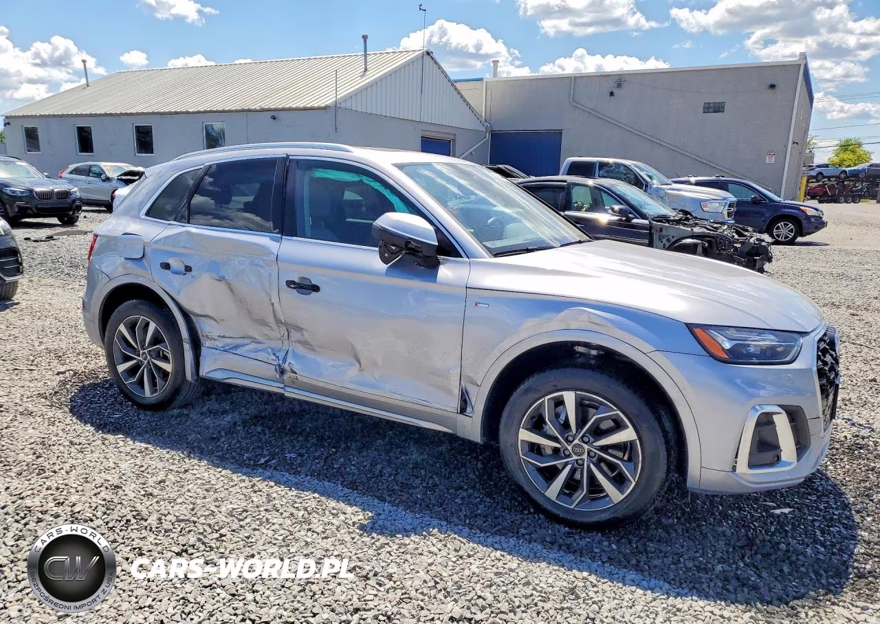 2023 Audi Q5 Premium Plus 45 VIN:WA1EABFY4P2047021 - 4