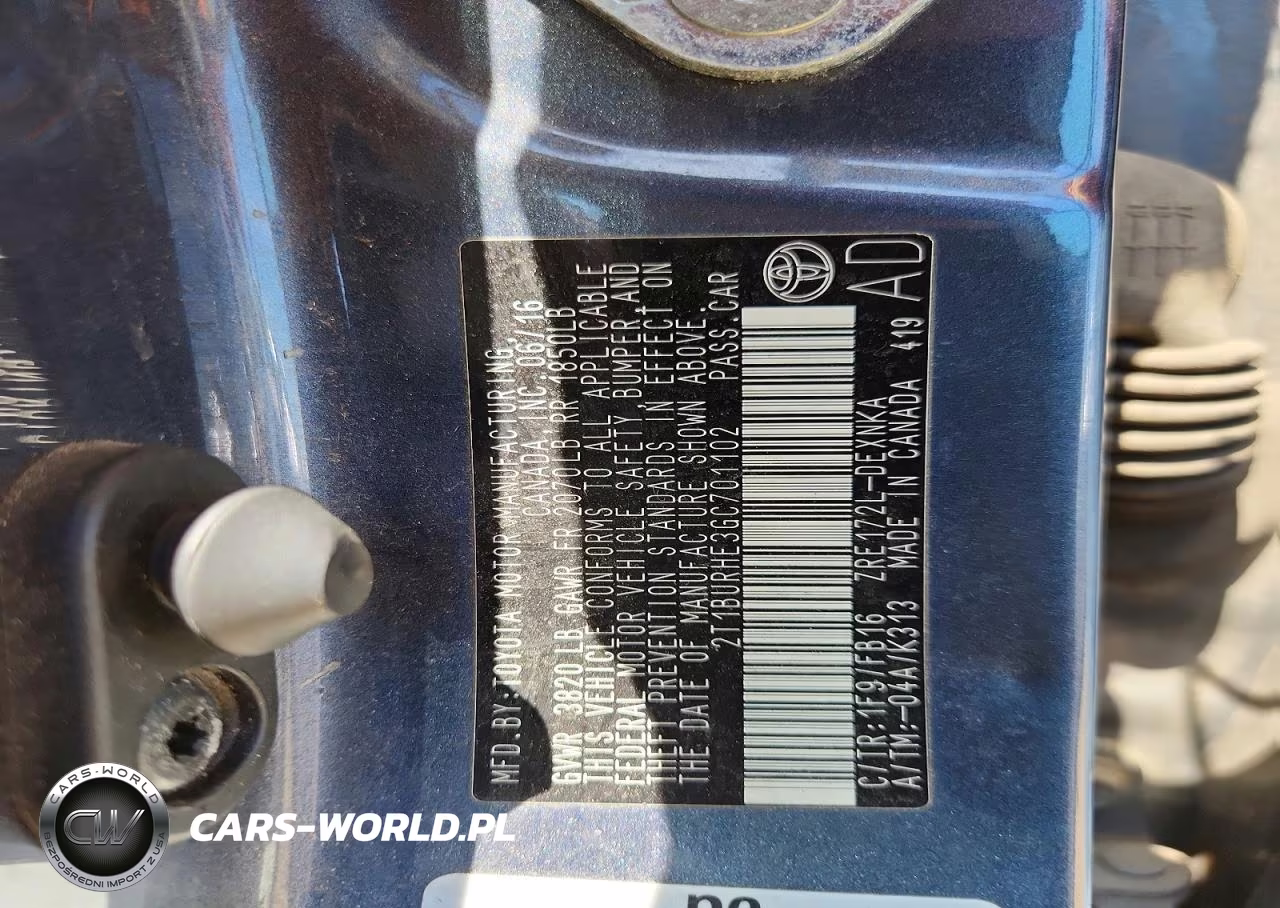 2016 Toyota Corolla Le VIN:2T1BURHE3GC701102 - 12