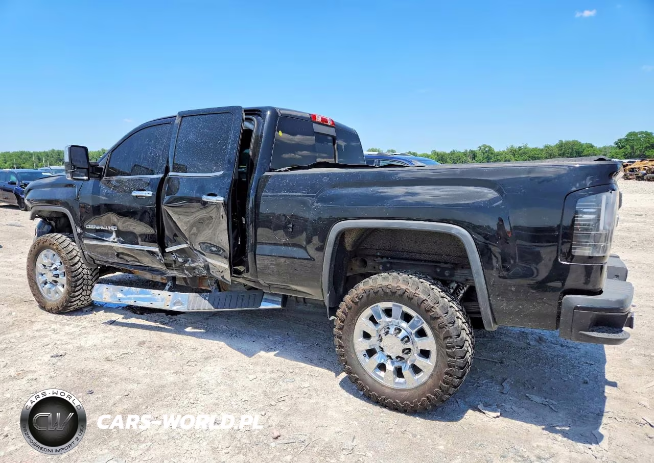 2018 GMC Sierra K2500 Denali VIN:1GT12UEY4JF251946 - 2