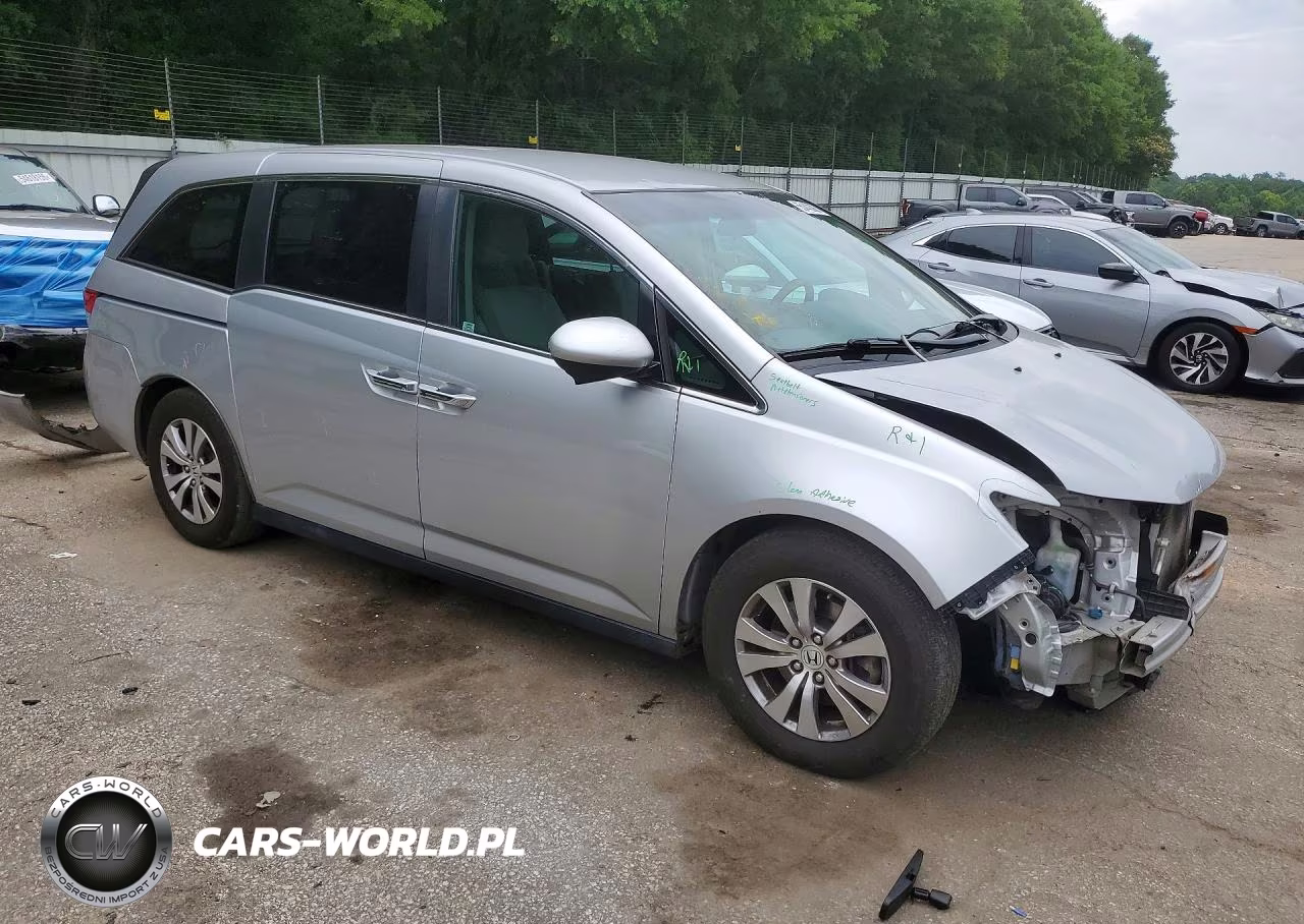2015 Honda Odyssey Ex VIN:5FNRL5H43FB022720 - 4