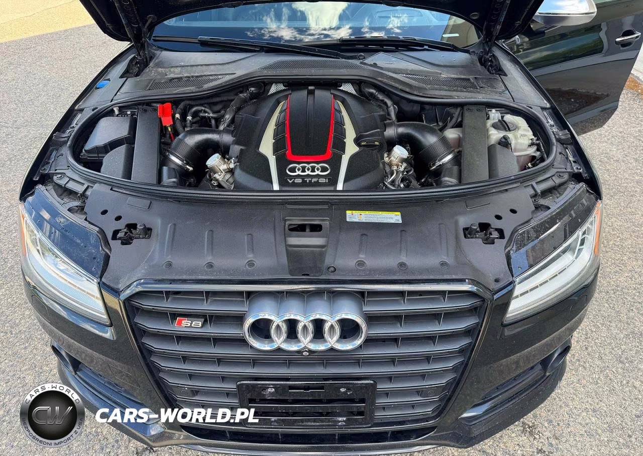 2017 Audi S8 Plus Quattro VIN:WUAJ5AFD5HN901064 - 7