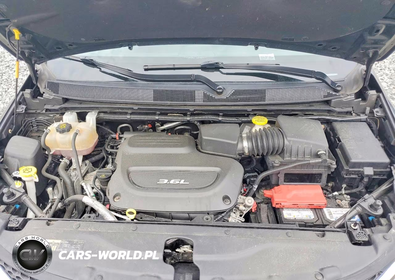 2018 Chrysler Pacifica Touring L Plus VIN:2C4RC1EGXJR261881 - 12