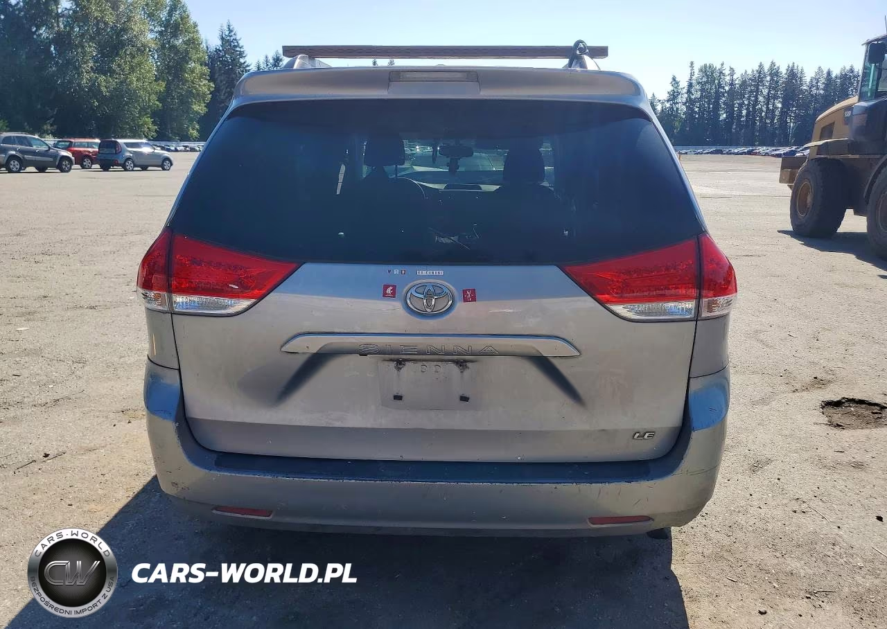 2011 Toyota Sienna Le VIN:5TDKK3DC7BS032484 - 6