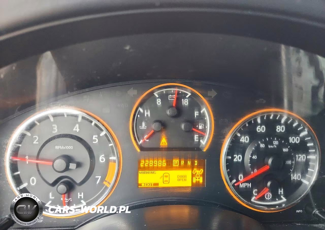 2011 Nissan Armada Platinum VIN:5N1AA0NE4BN603945 - 9