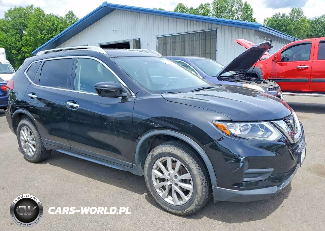2018 Nissan Rogue Sv VIN:KNMAT2MVXJP621302 - 4