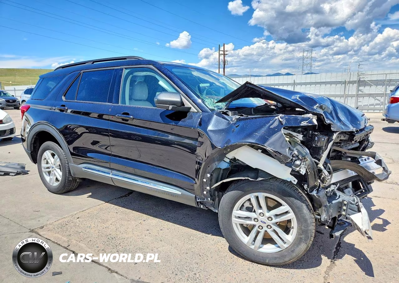 2021 Ford Explorer Xlt VIN:1FMSK8DH6MGB66601 - 4