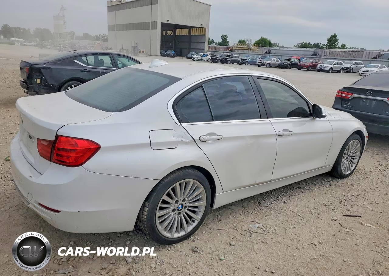 2013 BMW 328 Xi VIN:WBA3B3C5XDF539614 - 3