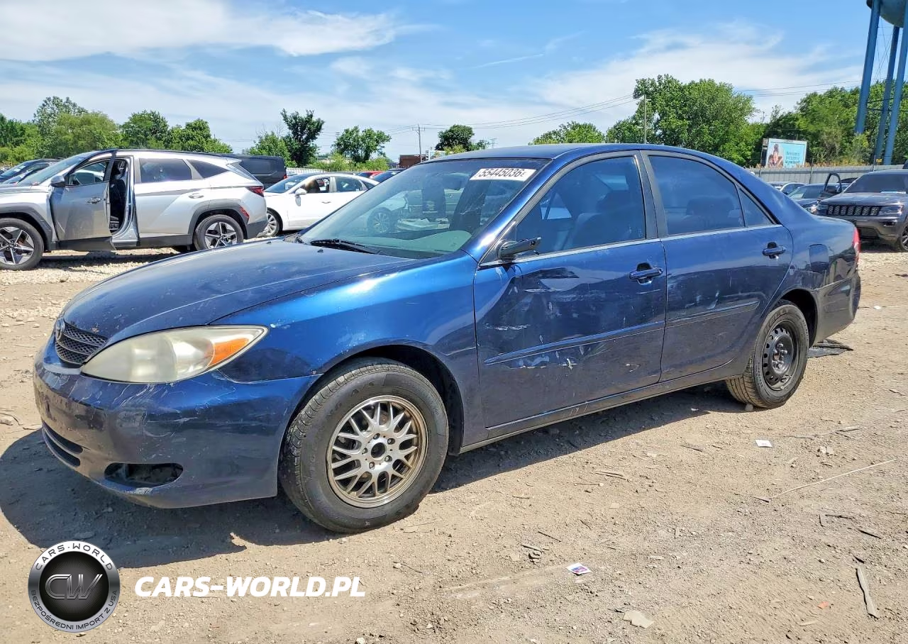 2004 Toyota Camry Le – zdjęcie 1 z 12