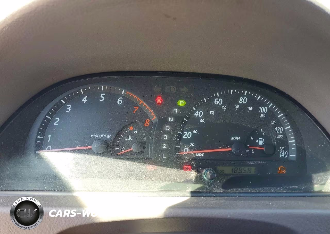 2004 Toyota Camry Le VIN:JTDBE32K440254567 - 9