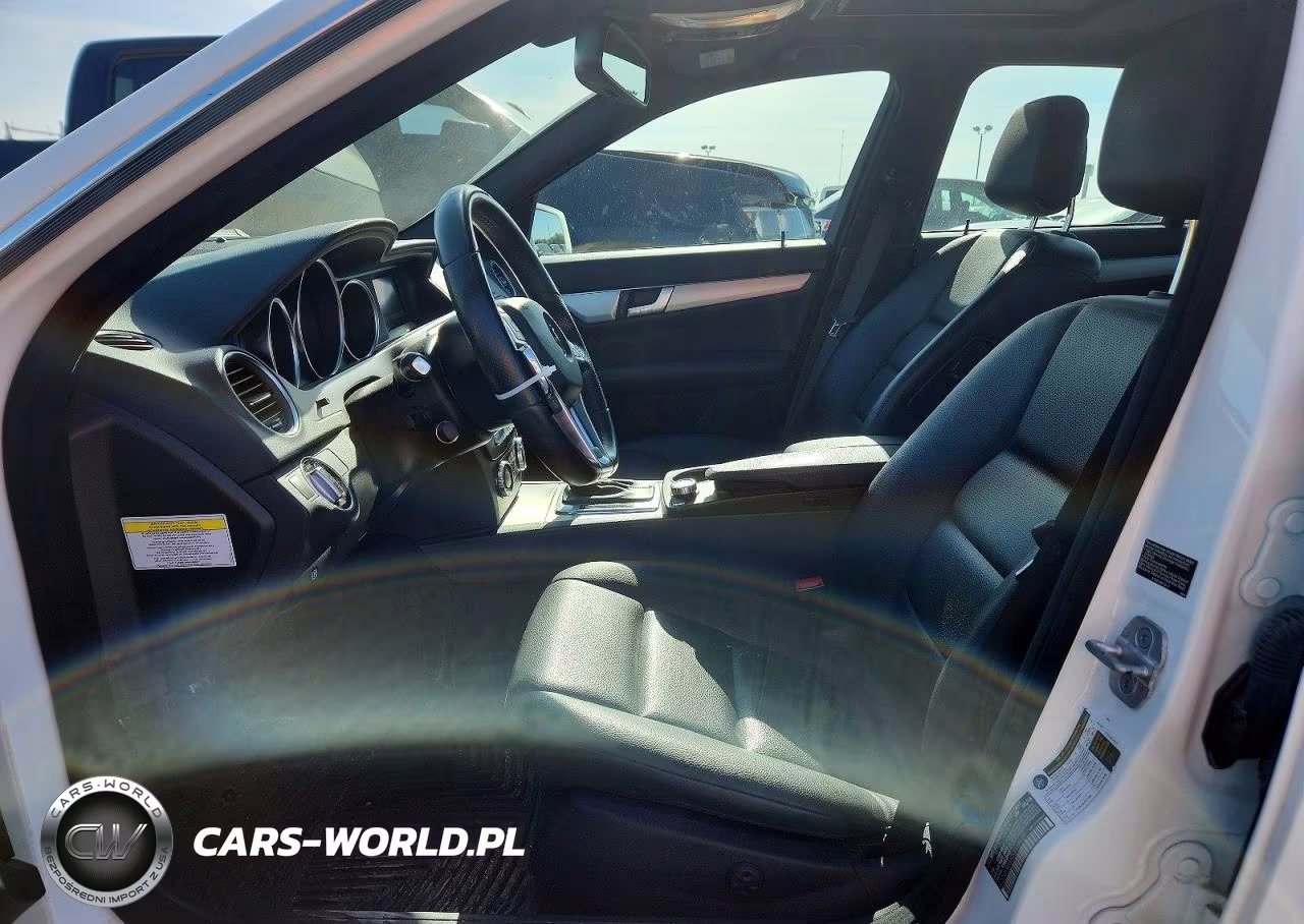 2013 Mercedes-Benz C 300 4Matic VIN:WDDGF8AB6DG118858 - 7