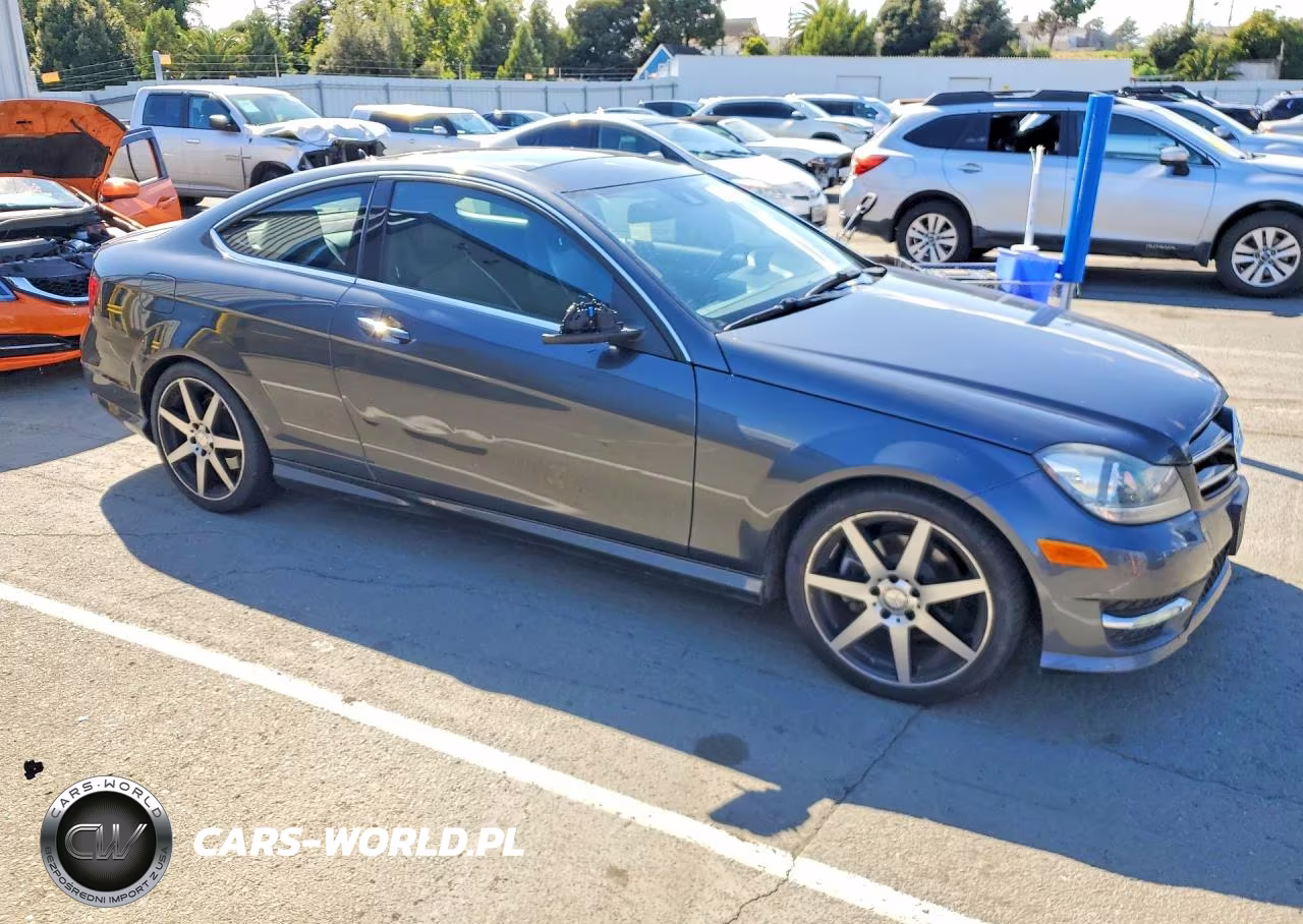2015 Mercedes-Benz C 250 VIN:WDDGJ4HB0FG383999 - 4