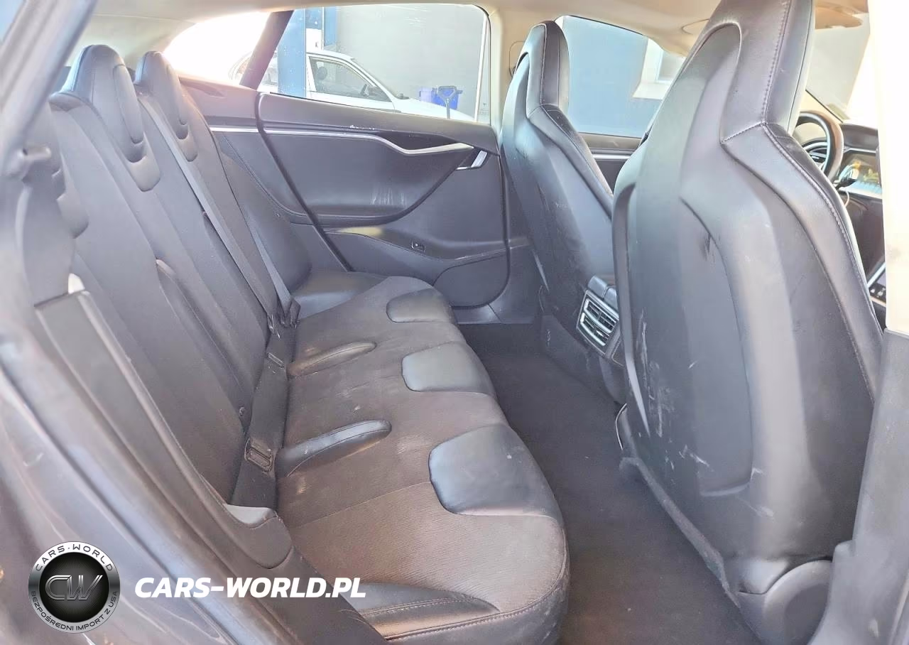 2014 Tesla Model S VIN:5YJSA1H11EFP30694 - 10