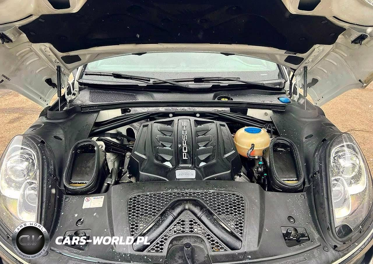 2015 Porsche Macan S VIN:WP1AB2A55FLB66671 - 7