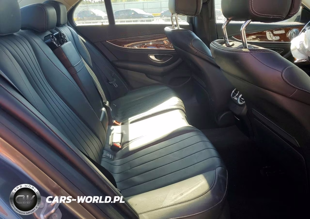 2017 Mercedes-Benz E 300 4Matic VIN:WDDZF4KB6HA119047 - 10