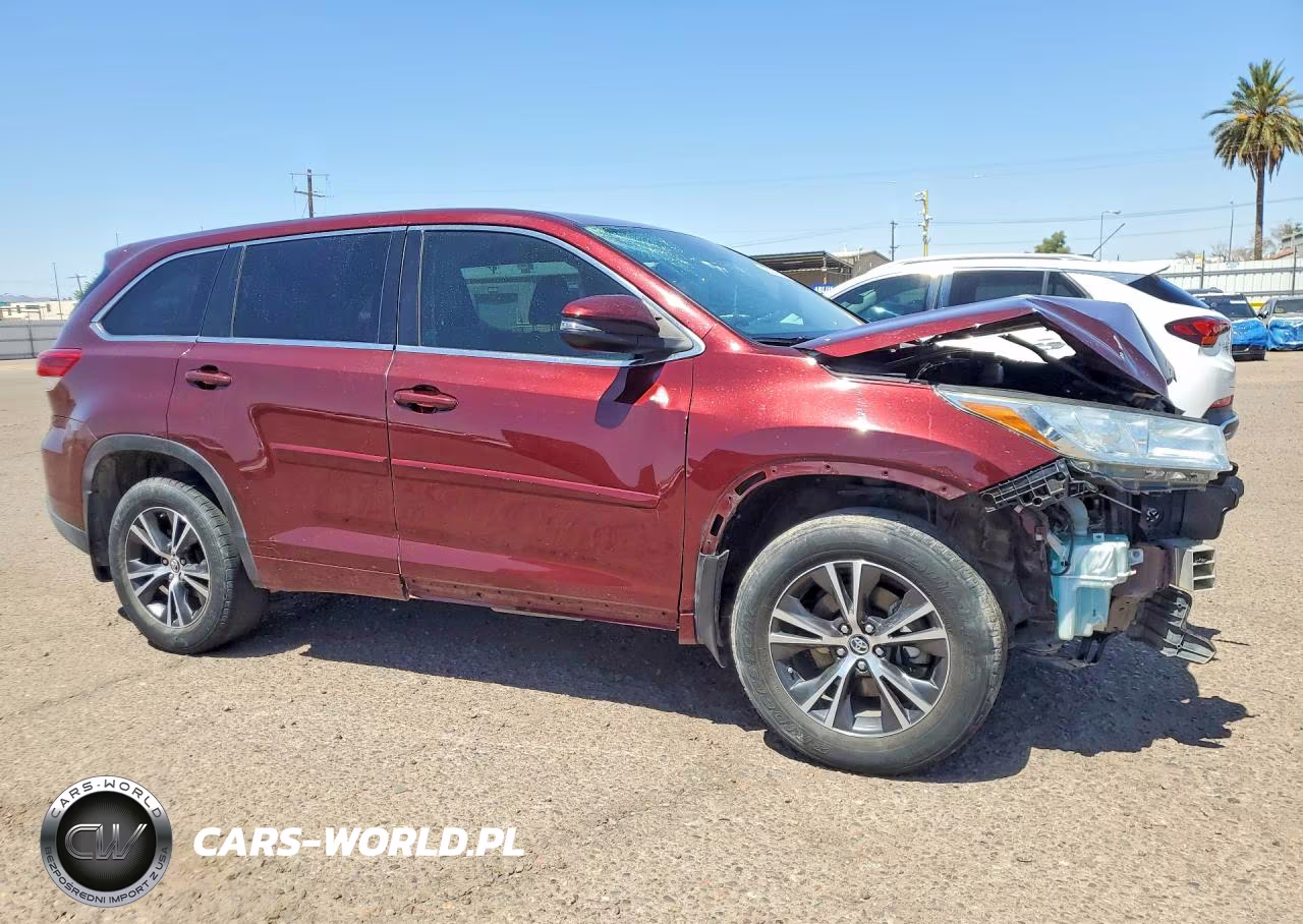 2017 Toyota Highlander Le VIN:5TDBZRFH7HS467148 - 4
