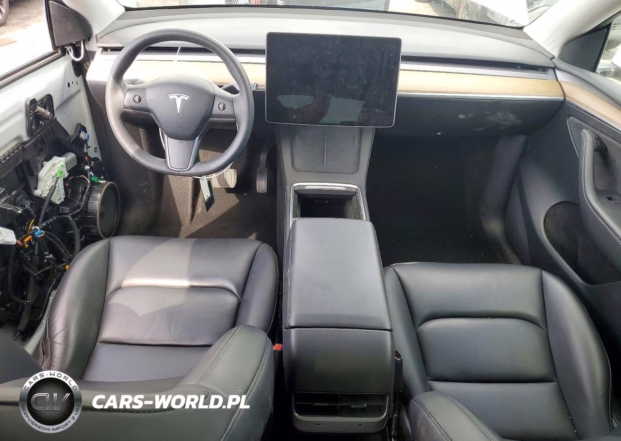 2023 Tesla Model Y VIN:7SAYGDEE3PA030678 - 8