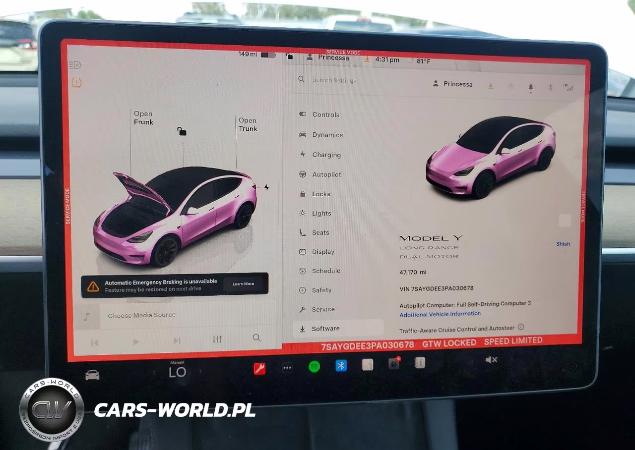 2023 Tesla Model Y VIN:7SAYGDEE3PA030678 - 9