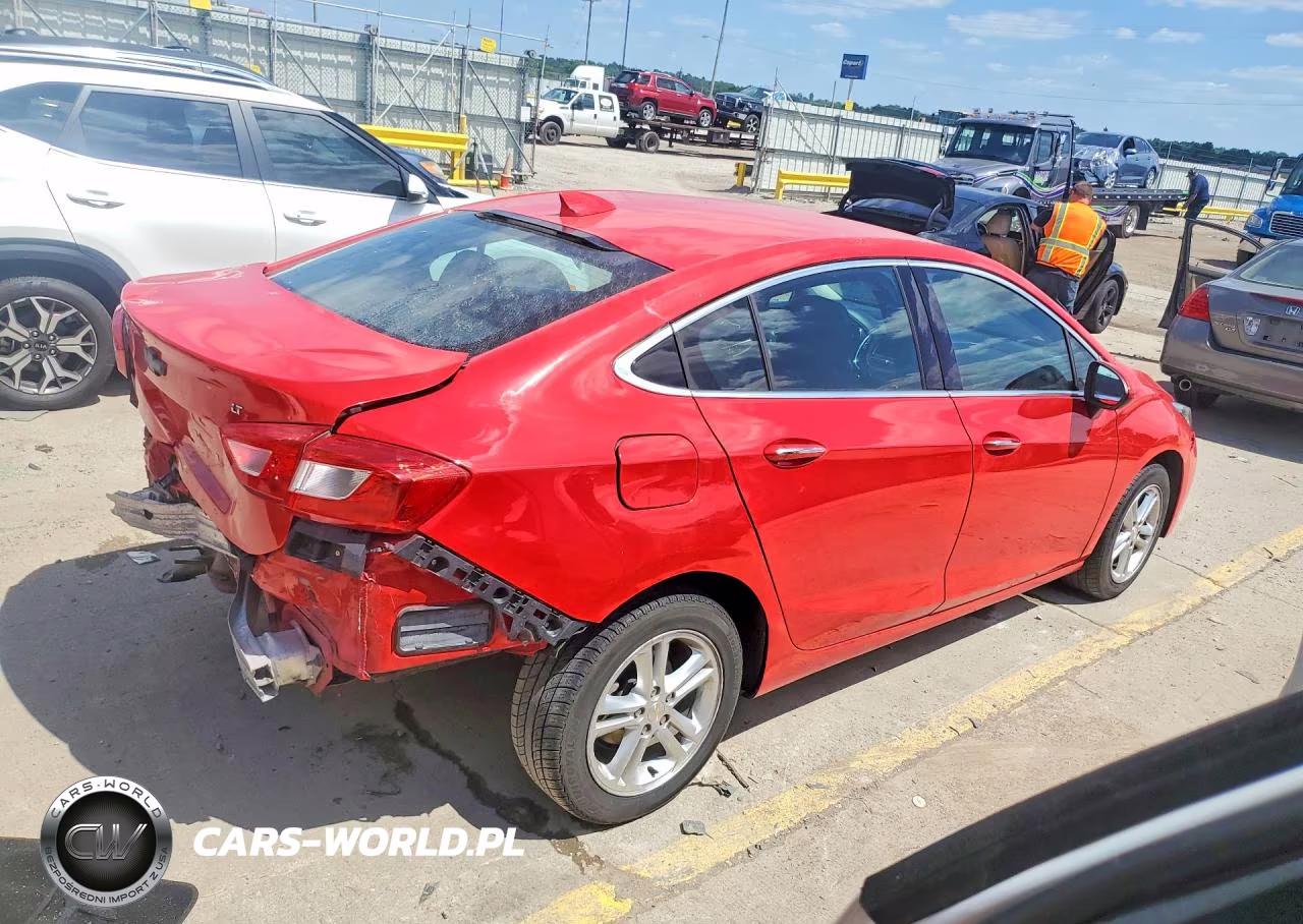 2017 Chevrolet Cruze Lt VIN:1G1BE5SM2H7188166 - 3