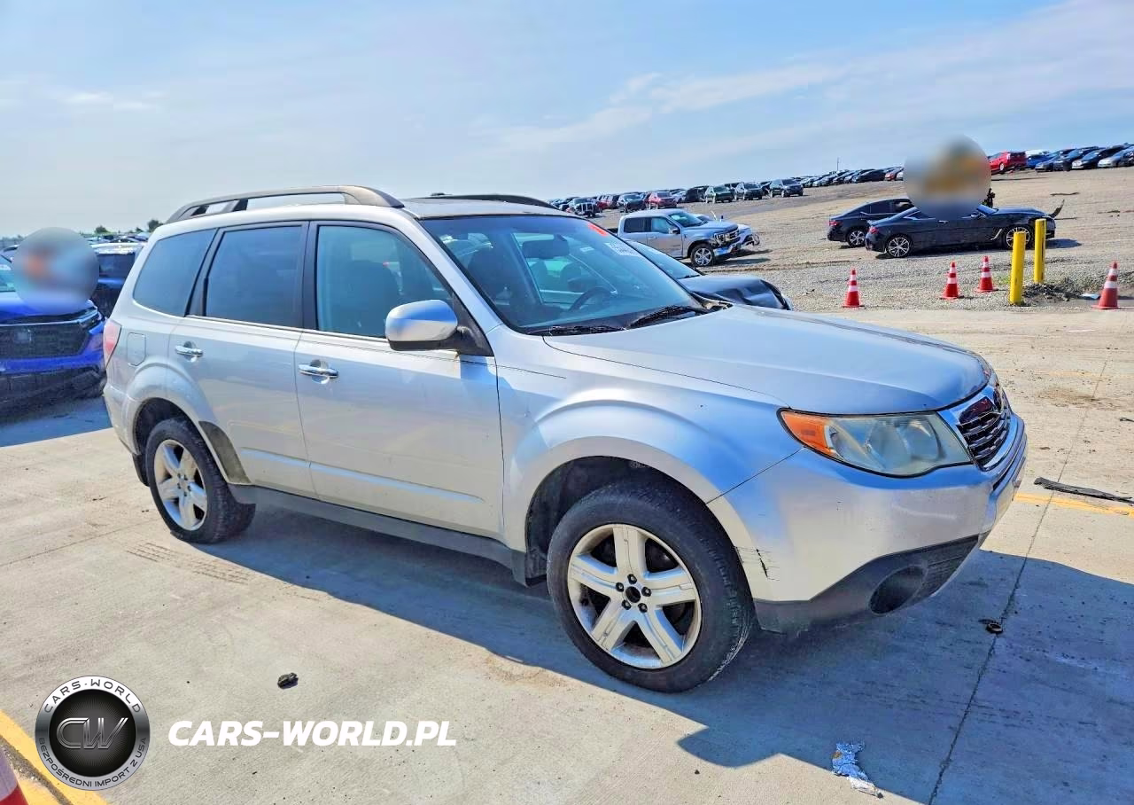 2010 Subaru Forester 2.5X Premium VIN:JF2SH6CCXAH720551 - 4